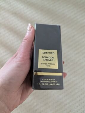 BNIB Tom Ford Tobacco Vanille Black Eau Du Parfum & Gold Boxed 30ml
